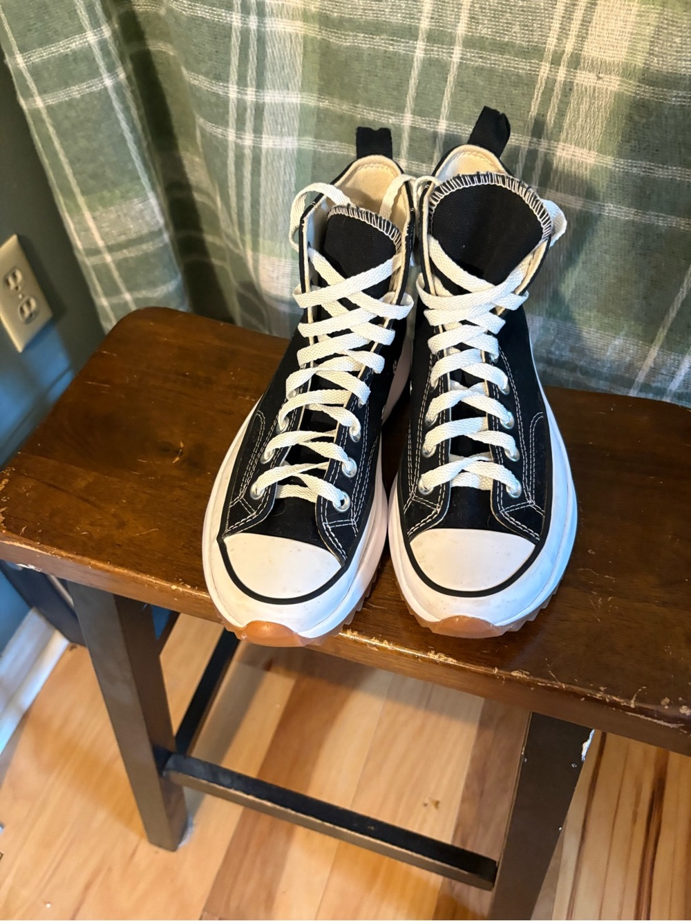 Converse Run Star Hike High-Top Canvas Sneakers - Picture 2 of 8